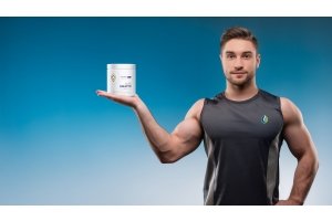 Mann auf der Rennstrecke mit Vitakruid Elite Creatine Complex von Meditech Europe